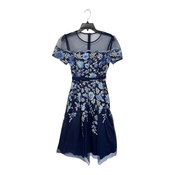 NWT Eliza J | Navy Blue Floral Illusion Neck Embroidered Cocktail Dress 4P - Picture 4 of 13
